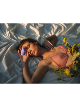 LELO: Lily 3, Clitoral Vibrator, darkpurple