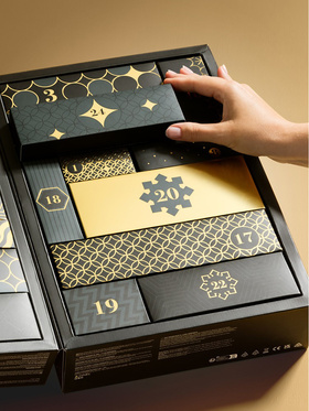 Womanizer: Indulge in Luxury, Erotic Advent Calendar 2025