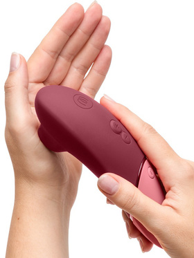 Womanizer: Next, red